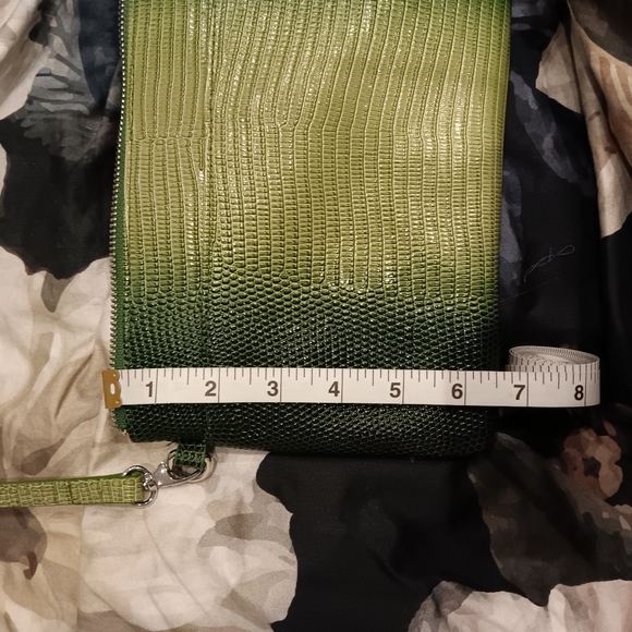 Danier croc clutch handbag - Picture 2 of 4